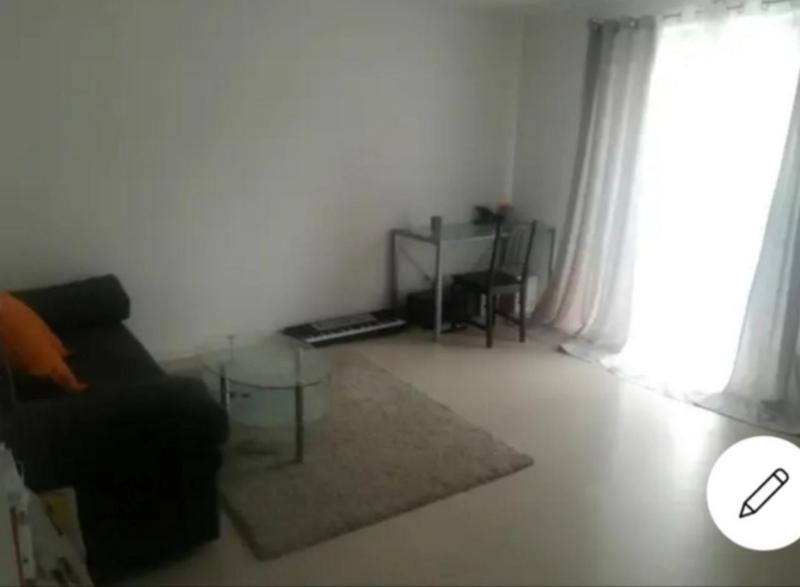 Helles Zimmer Mit Balkon Zwischen Uni Und Altstadt 雷根斯堡 外观 照片